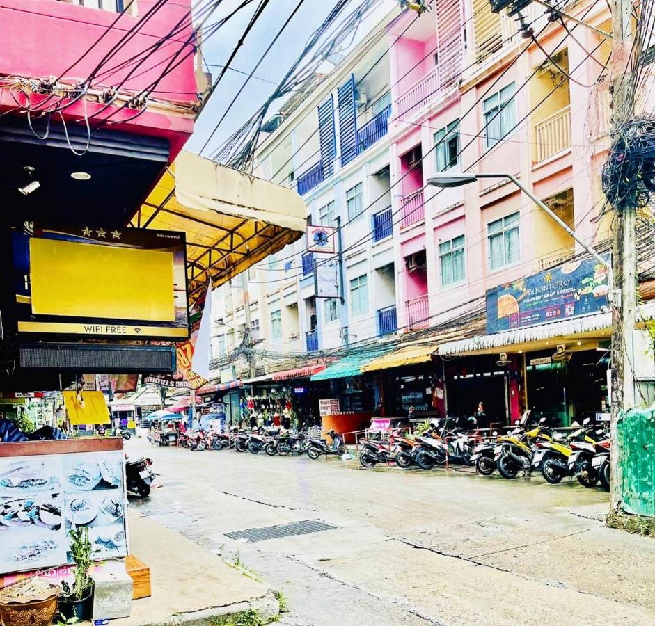 Innarm House Patong Eksteriør billede